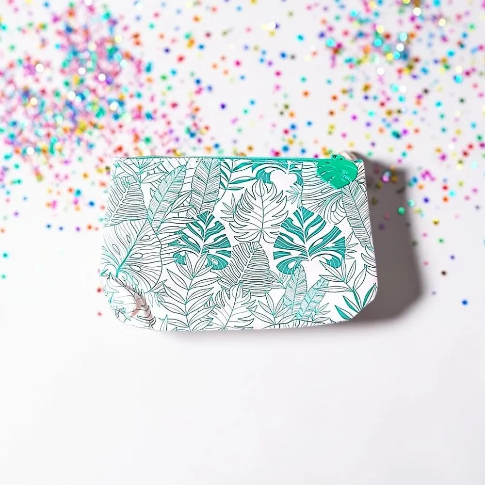 IPSY April 2021 Limited Edition Mystery Bag NEW WITHOUT TAGS Bag Only 5”x7”